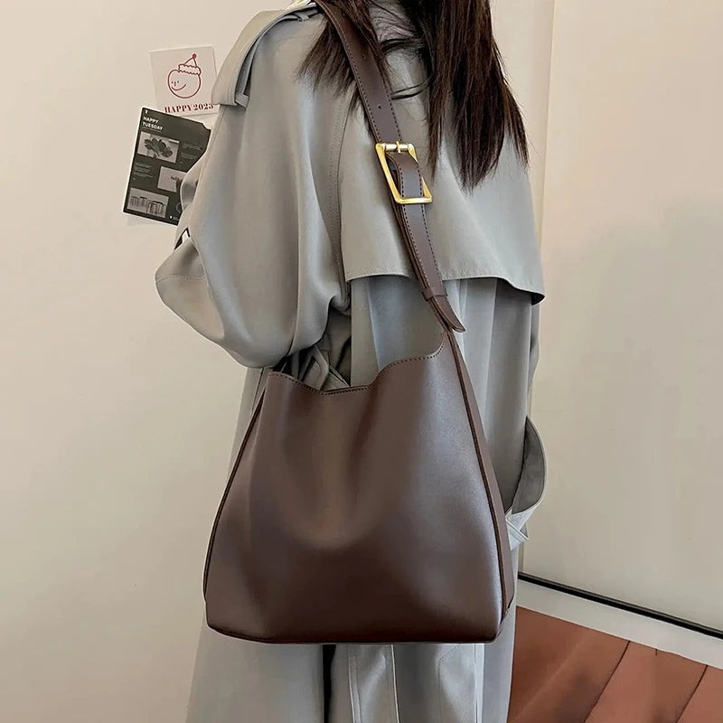 Minimalist PU Leather Women's Shoulder Bag - Versatile Crossbody Handbag for Work