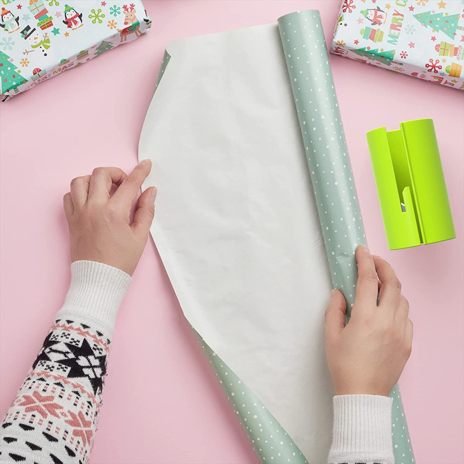 Effortless Gift Wrapping with the 2 Pack Green Wrapping Paper Cutter – Your Go-To Tool for Perfect Cuts Every Time!