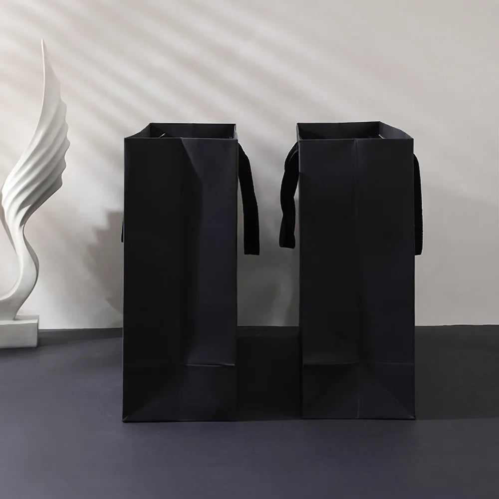 Elevate Your Celebrations with Our Stylish Black Kraft Paper Bags - Perfect for Weddings, Christmas Parties, and Birthdays!